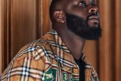 Abou_Debeing_img2